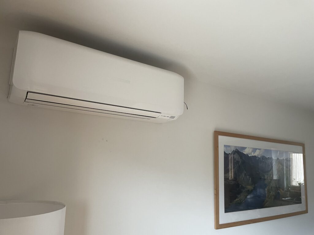 Indoor fan-coil unit of the air to air minisplit heat pump.